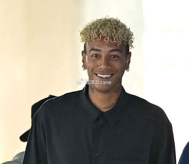 有钱了！中超最贵标王出炉：武汉三镇5年内第3次签下标王|卡迪斯|冬窗|尼古拉·斯坦丘|上海申花足球俱乐部|米格尔·阿齐兹_新浪体育_新浪新闻